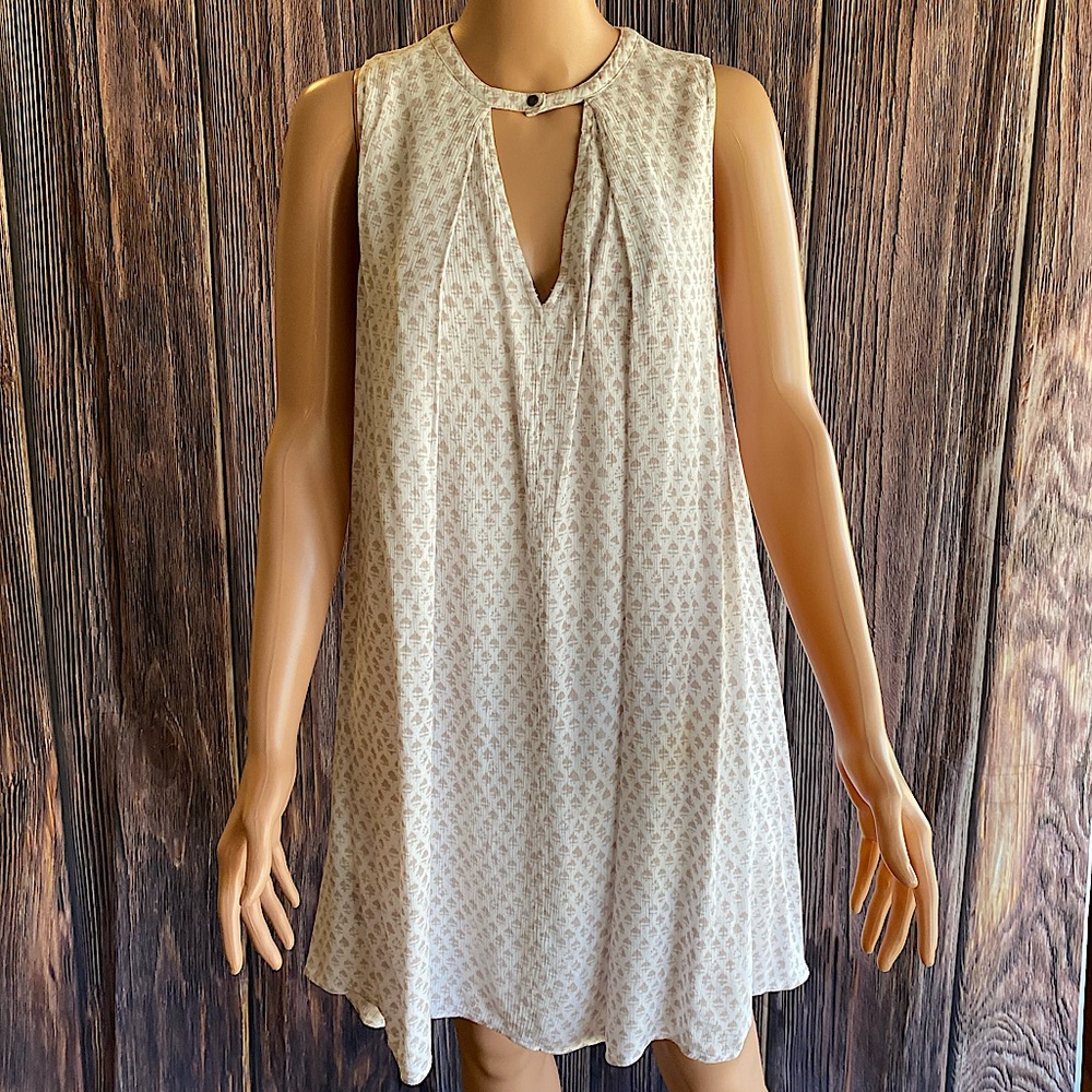 Gentle Fawn size small boho flowy summer dress white and tan